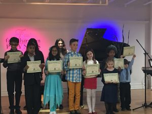Piano class with certificates